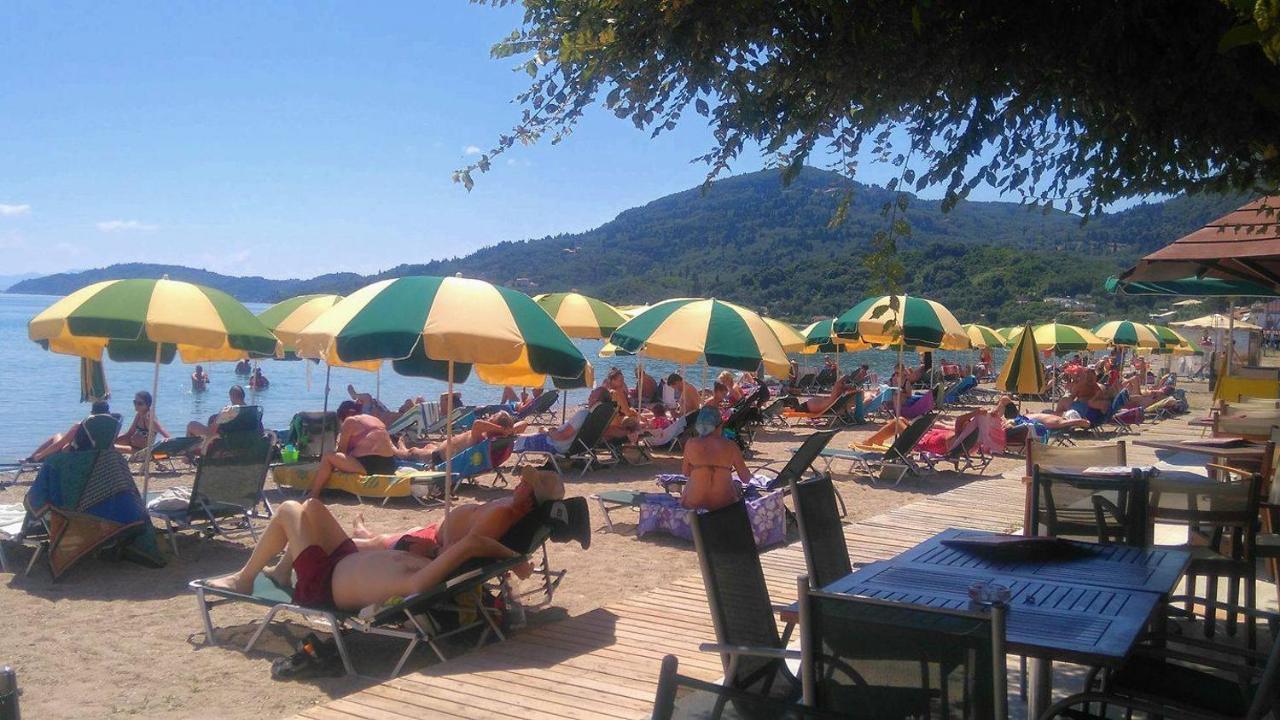 Christina Hotel Mesongí Zewnętrze zdjęcie