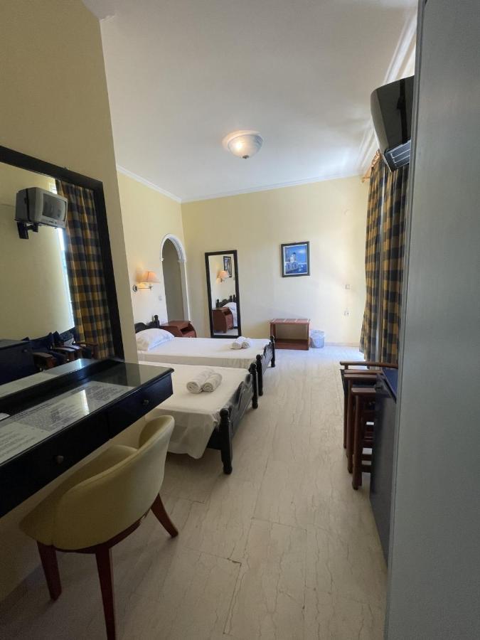 Christina Hotel Mesongí Zewnętrze zdjęcie