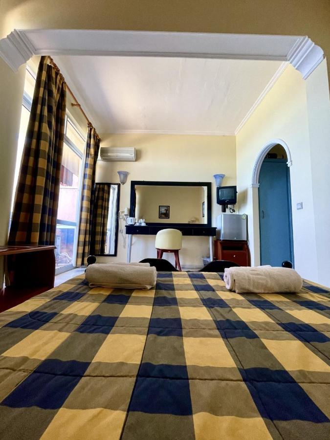 Christina Hotel Mesongí Zewnętrze zdjęcie