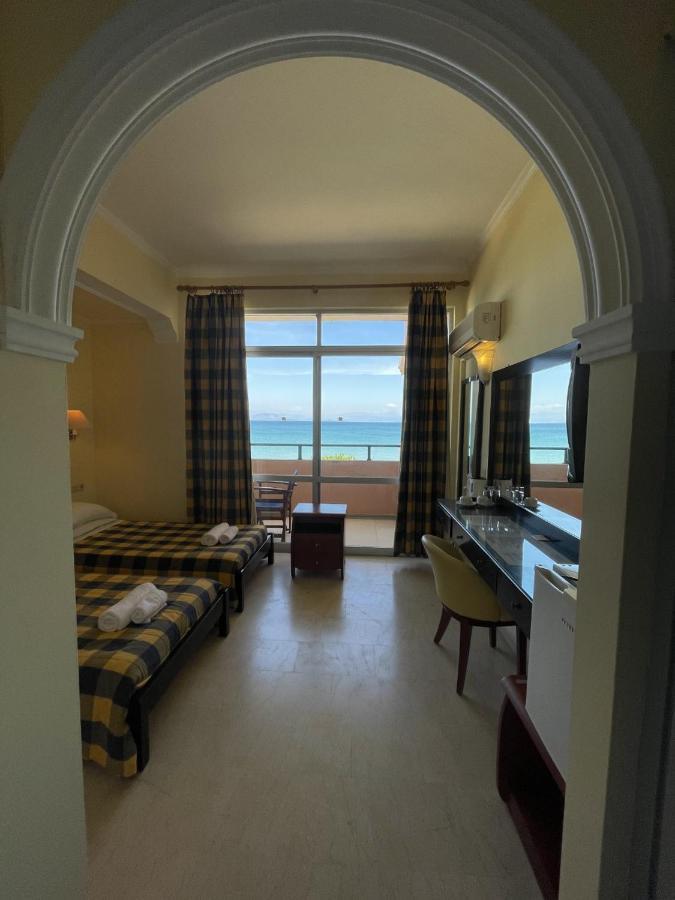Christina Hotel Mesongí Zewnętrze zdjęcie