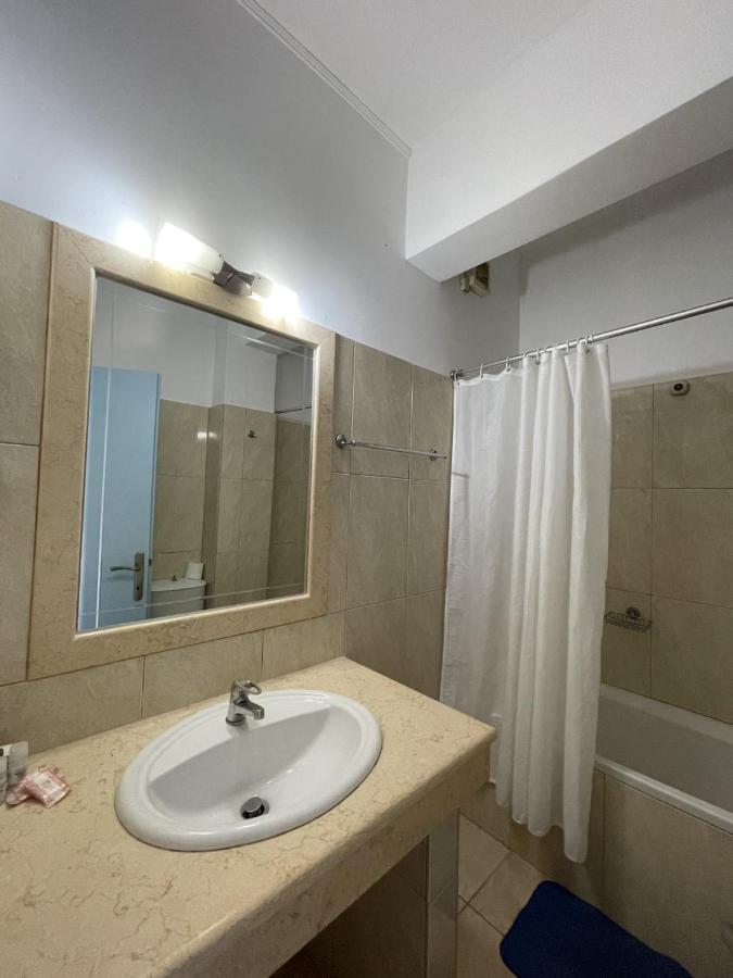 Christina Hotel Mesongí Zewnętrze zdjęcie